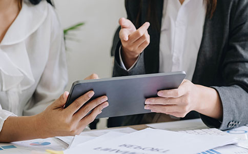 ?？谝话慵{稅人公司注冊(cè)流程