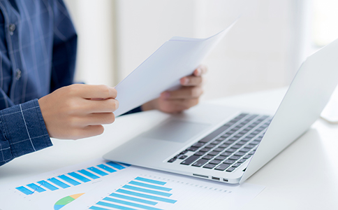 ?？谧?cè)公司所需材料