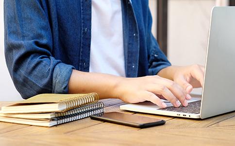 ?？趧趧?dòng)派遣許可證申請(qǐng)條件