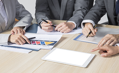 影響?？诖碛涃~報價的其他關鍵因素