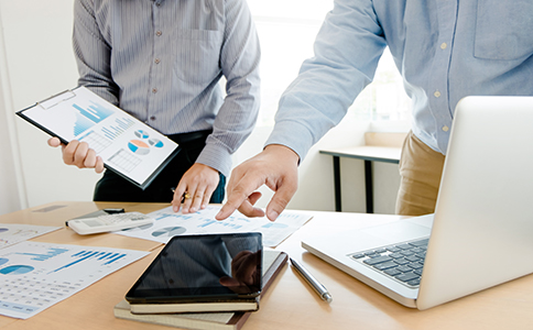 ?？谥型夂腺Y公司注冊