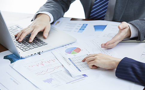 ?？谧?cè)公司一般幾天可以正式經(jīng)營