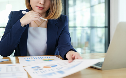 ?？谧怨举M用構(gòu)成詳解