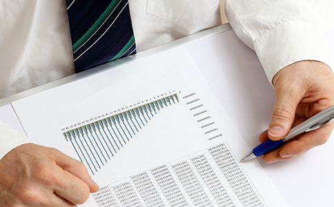 海南?？谧?cè)租車公司的材料