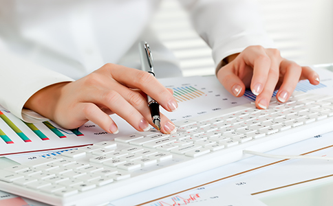 代辦注冊?？诠举M用