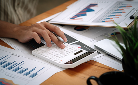 ?？诖碜怨就扑]的選擇標準